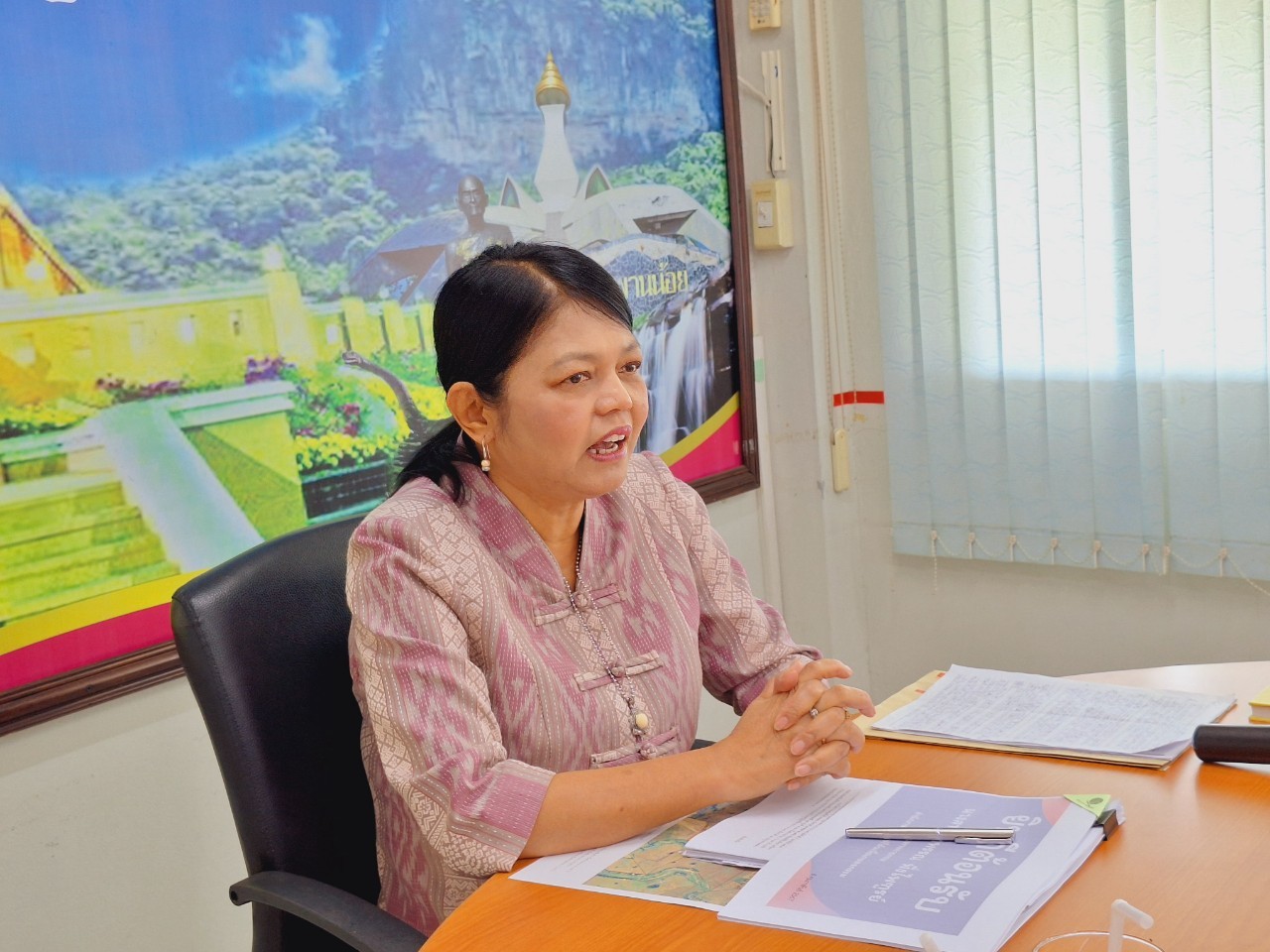 title - ผู้ตรวจราชการ ส.ป.ก. (เขตตรวจราชการที่ 10 ,11 ,12) ประชุมตรวจราชการและติดตามความก้าวหน้าผลการดำเนินงานตามแผนการตรวจราชการของ ส.ป.ก. ประจำปีงบประมาณ พ.ศ. 2567 รอบที่ 1 เขตตรวจราชการที่ 10 จังหวัดหนองบัวลำภู